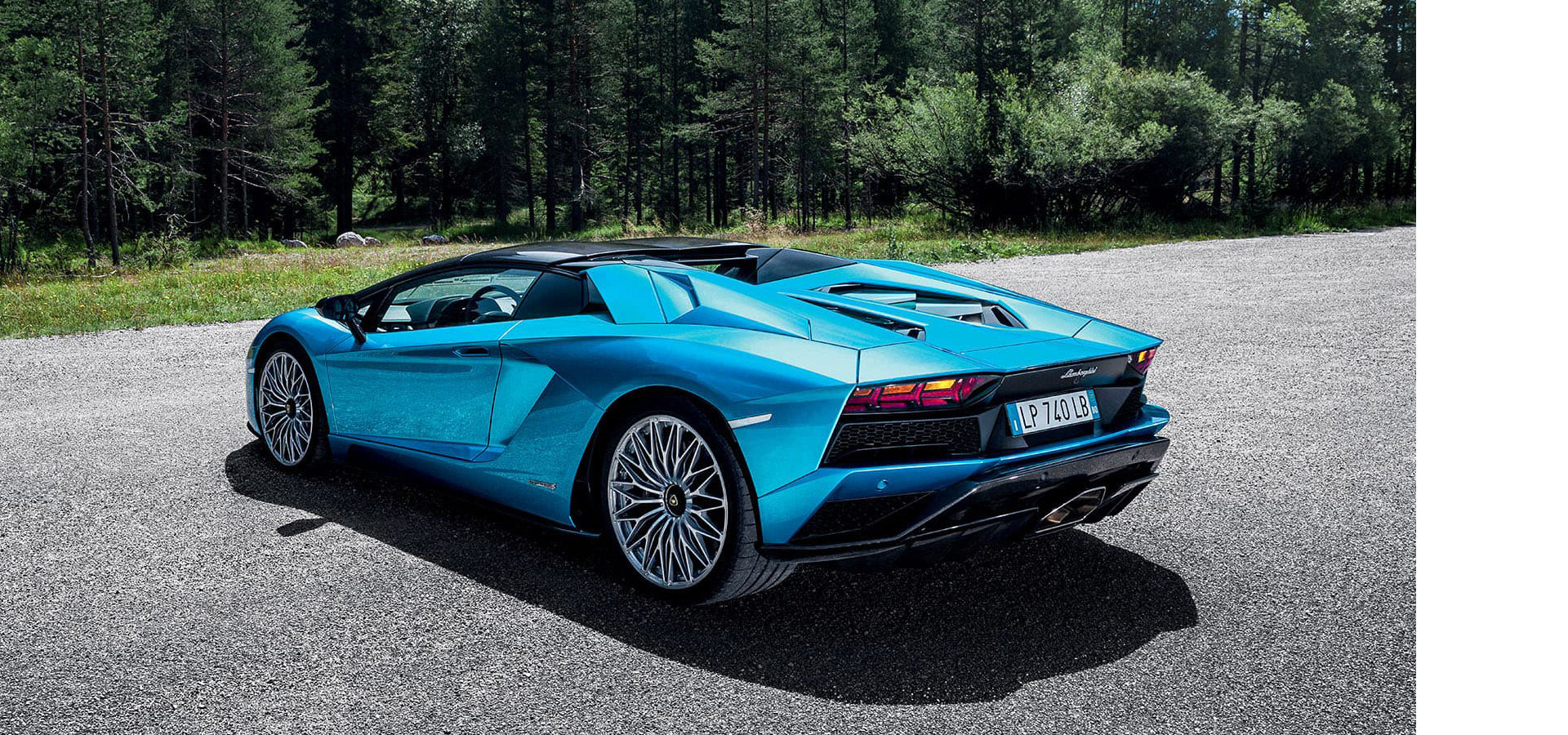 aventador s roadster lamborghini bordeaux