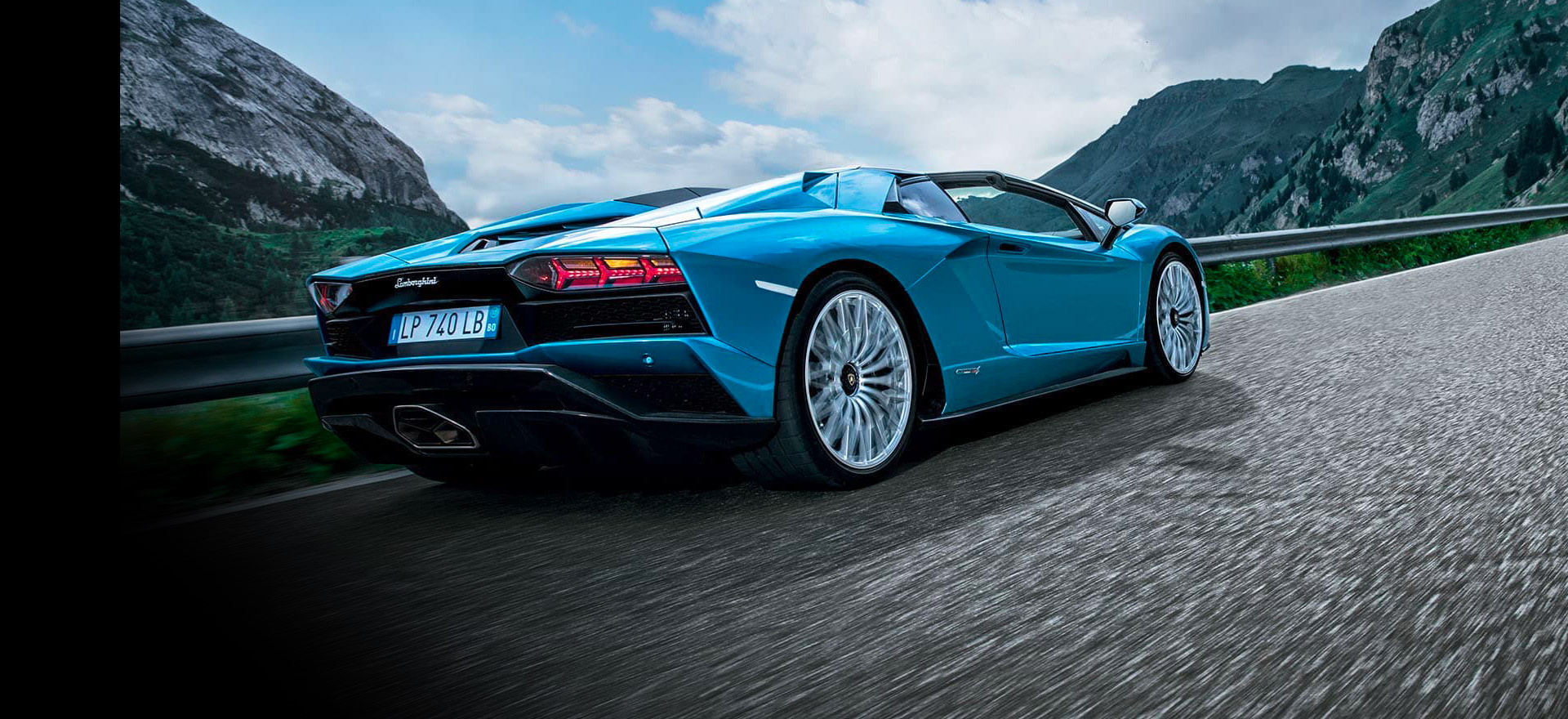 aventador s roadster lamborghini vue arriere