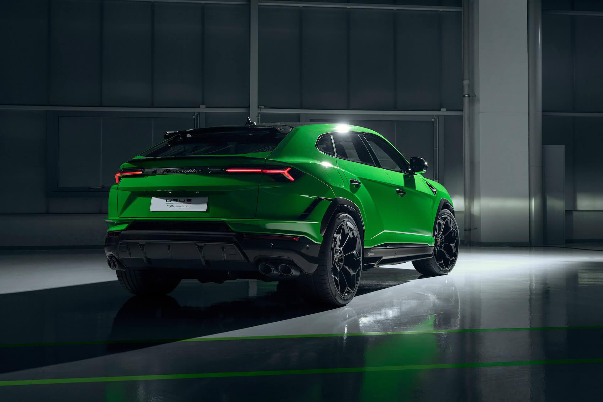 Urus Performante Bordeaux