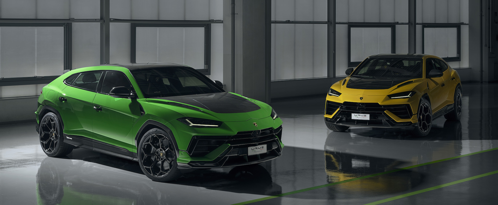 urus performante lamborghini jaune verte